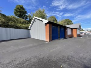 Photo 27- click for photo gallery